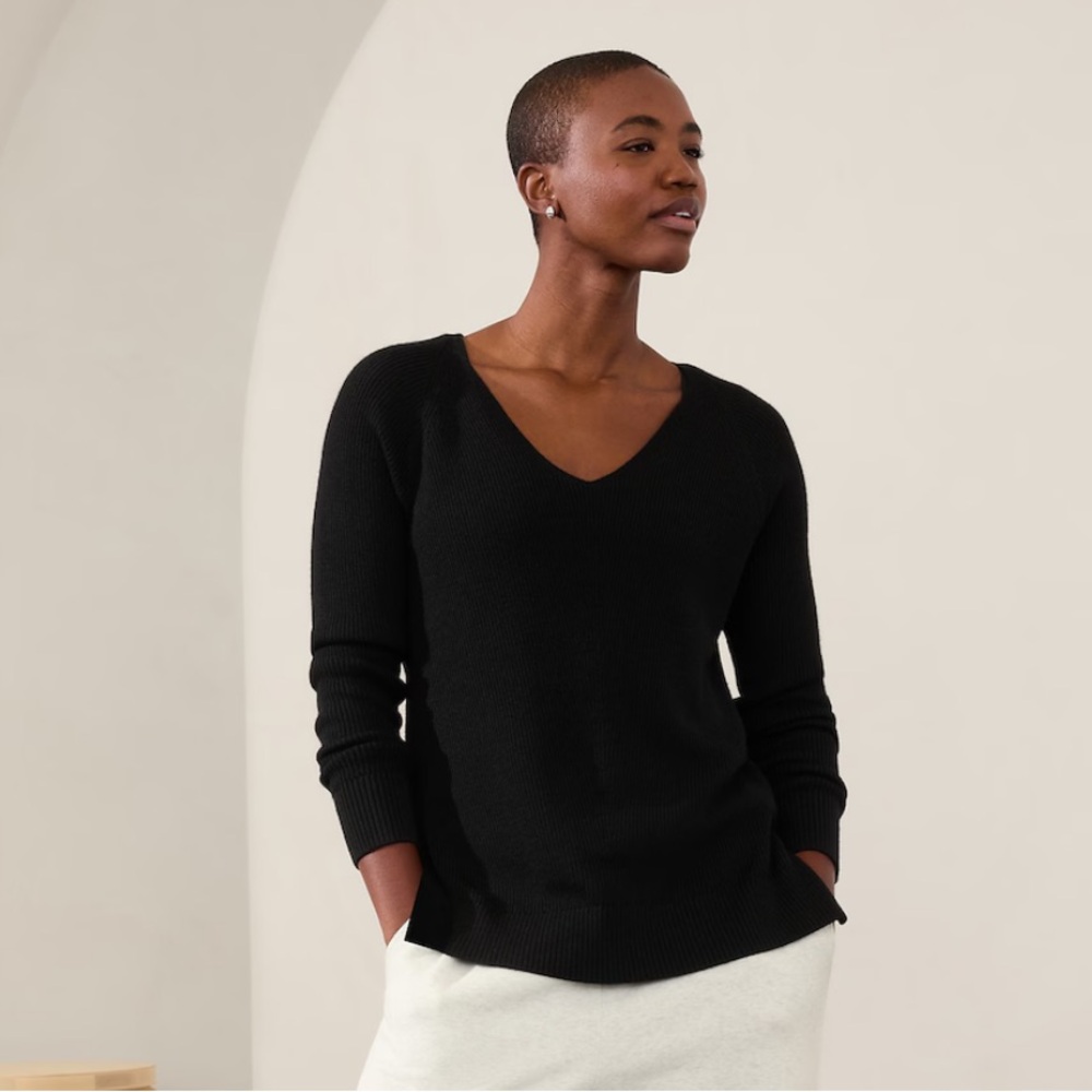 Athlete knit Hanover refined v-neck sweater - black